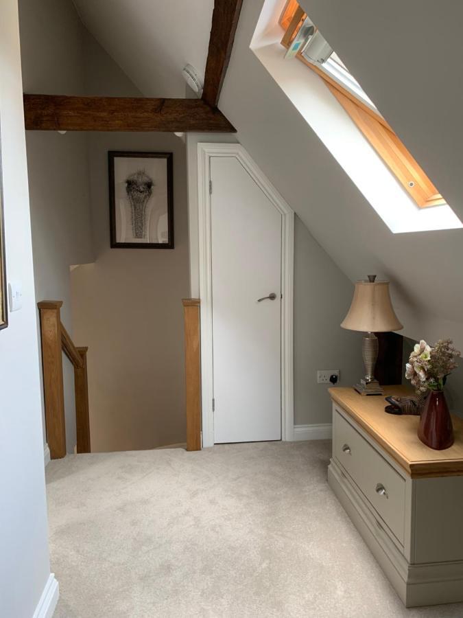 크랜레이 The Barn House 아파트 외부 사진
